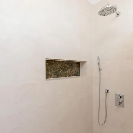 Apartment Szafrana With Parking By Renters